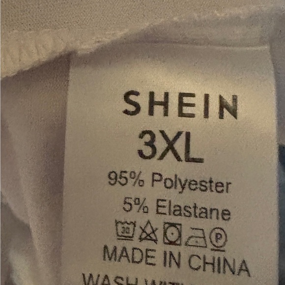 SHEIN White Tank Top - Picture 3 of 3